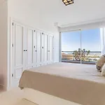 Stylish 2bed Magna شقة *