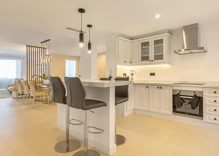 דירה Stylish 2bed Magna מארבלה