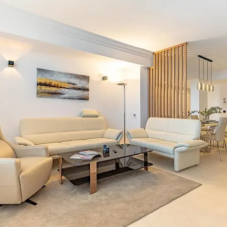 Stylish 2bed Magna Διαμέρισμα Μαρμπέλλα